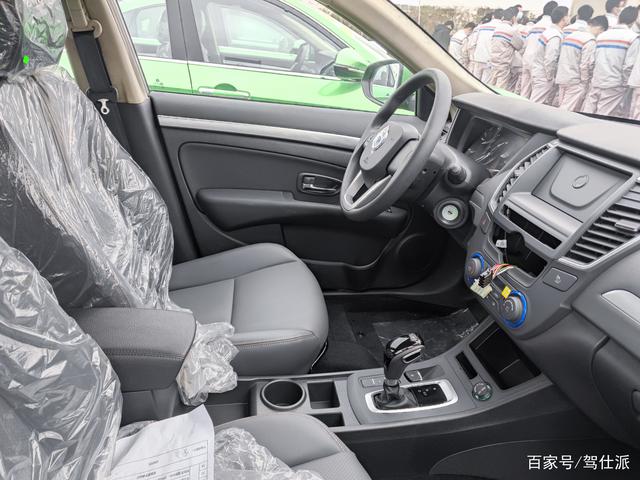 交付800輛東風(fēng)富康ES500出租車，神龍汽車吃下一顆定心丸