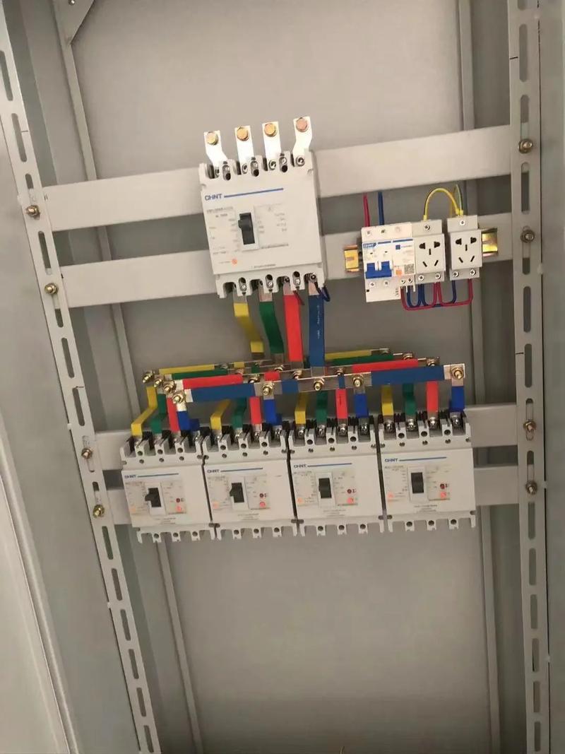 正泰元器件動力柜 配電開關控制設備的研發與創新
